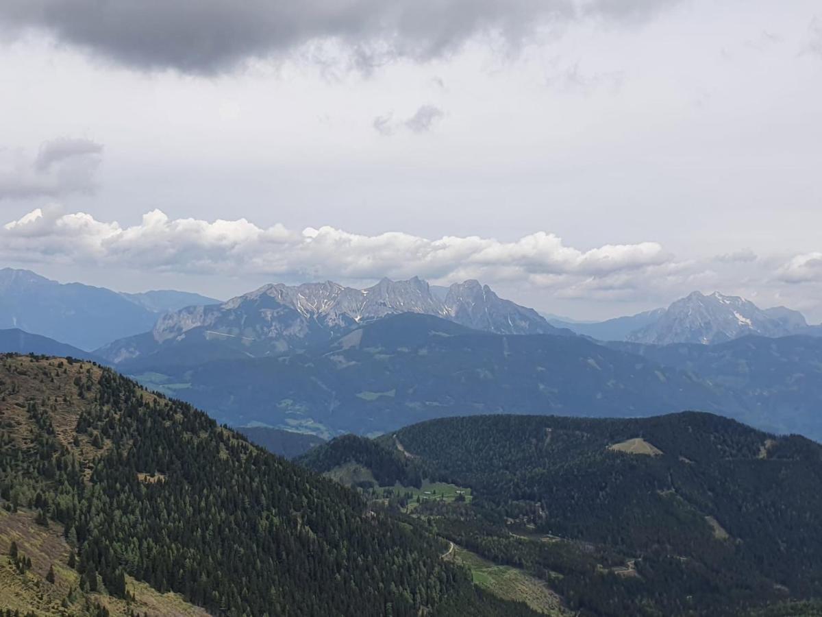 Grassegger Appartementhaus Sankt Johann am Tauern Bagian luar foto